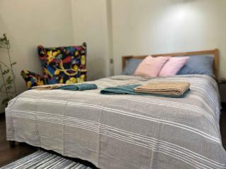 Traugutta 24 Przytulny Apartament z Biurkiem i Sypialnią by Noclegi Renters - 0
