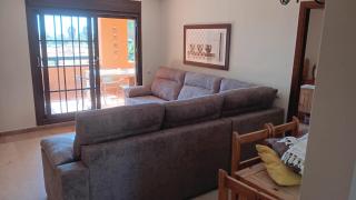 Apartment on The Beach Front with Free Fibre Internet and Air Conditioning - 8