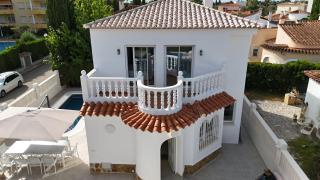 Villa Velissia by Midelisa - 2