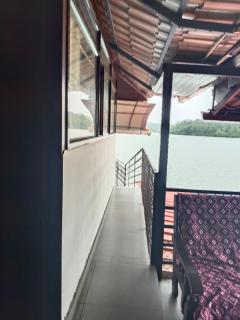 Lake View Homestay Kundara - 1