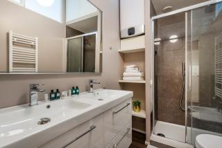 Duomo Apartments B Home - Panoramic Two Bedrooms Apt - 7