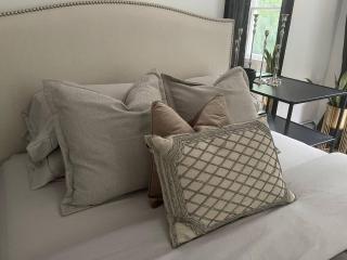 5 Min walk to Stony Brook University - 1