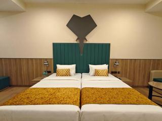 Tuskers Hill Banquets by Poppys - Anaikatti - 9