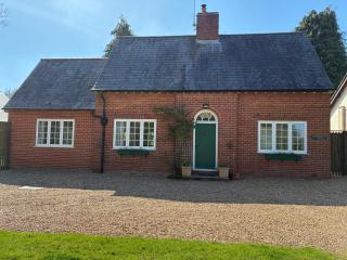 Red Gables at Pudleston Court - 0