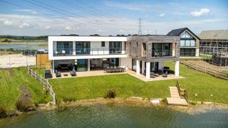 The Lake House Silverlake Dorset SV37. - 0