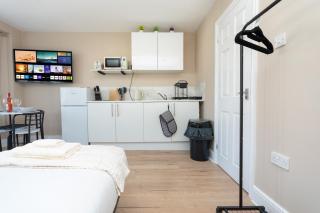 Open Mind Property - Studio Perfect for 3 - 3