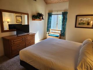 Snowcreek Resort Vacation Rentals 618 Club Drive - 0