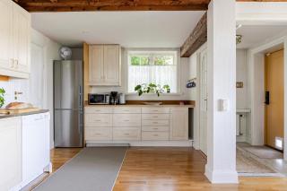 Lakefront Getaway in Hagaparken Central Stockholm - 7