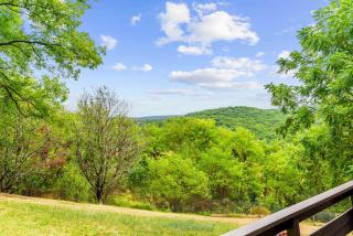 Dog Friendly with Fire Pit and Yard by the River - 6