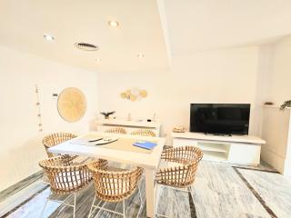 Monte Duquesa large 2 bed ground floor, close to Port and Beach with communal pool - 7