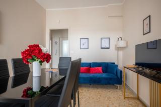-Santa Rita-Inalpi Arena- Suite-1- x6 with Balcony - 5
