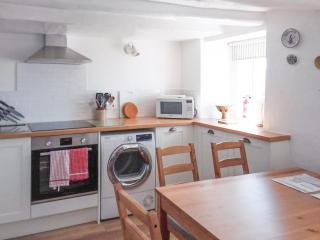 White Cottage - 4