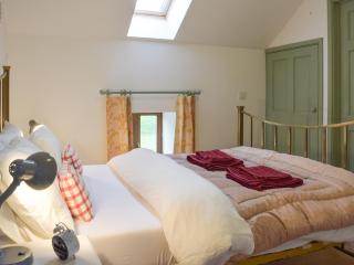 The Granary - Llanybri - 4