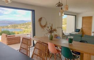 Villa With Views Over Gulf Of Ajaccio - 7