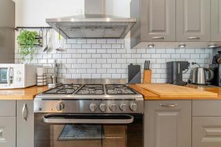 Historic Wine Cellar In The Heart Of Corbières - 6