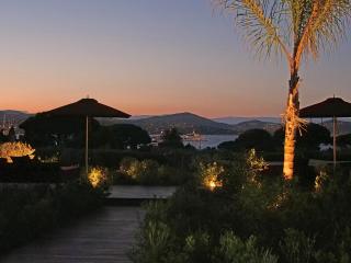 Vyylla Private Resort - 4