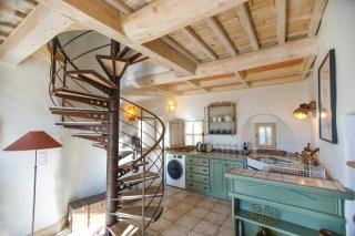 Hilltop House With Luberon Views In Ménerbes - 5