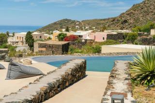 Historical Dammuso With Pool In Pantelleria - 0
