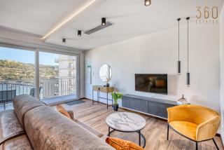 Lovely sideview 3BR home next to promenade with WIFI by 360 Estates - 3