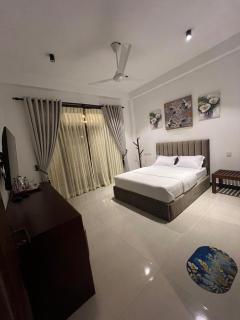 Harohi Hotel and Residence - 7