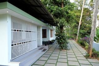 Malayil Peacock Villa - 4