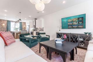 Luxe 4BR Retreat with Hot Tub & Skyline Deck - 6