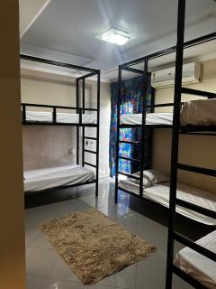 O Plácido, arte hostel - 1