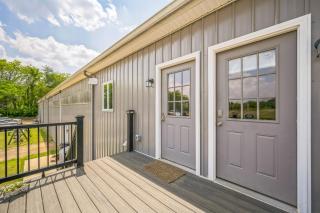 Peaceful 4BR Barn Loft Escape - 6