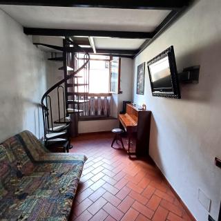 Pitti House - 2