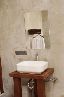 Banana surf and stay - 0