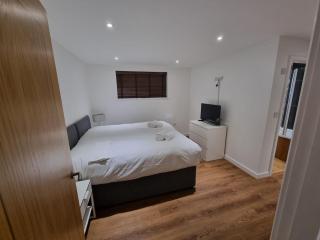 The Avenue Apartment - 1