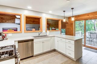 Sauna and Deck Wooded Cabin on Lake Vermilion! - Tower - 7