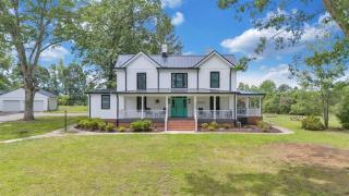 Levi Hall Farmhouse- Whole House - 0