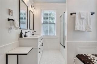 Levi Hall Farmhouse- Whole House - 9