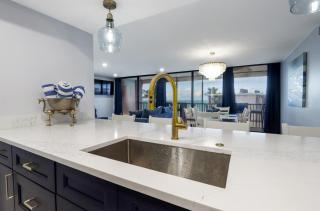 Breathtaking Panoramic Gulf Views on Sanibel - Sundial D401 - 7