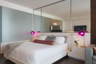 Luxury Suites at Palms Place - 1