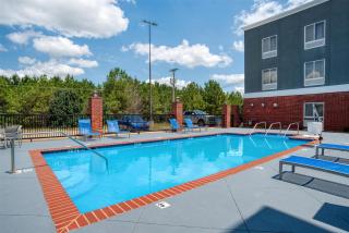 Best Western Plus Philadelphia-Choctaw Hotel and Suites - 9