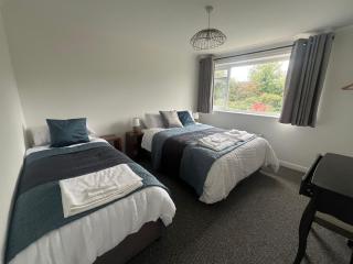 Tempest house - Ideal for contractors off road parking close to town centre - 5