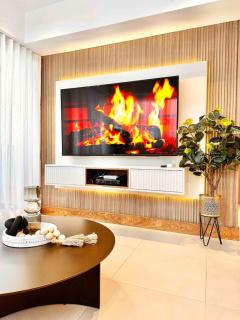 Stylish Upscale Condo, Pool - 6