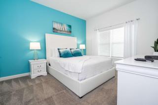 Stunning 4Bd Close to Disney at Storey Lake Resort 2569 - 2