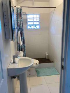 Two bed apart recently refurb - 5