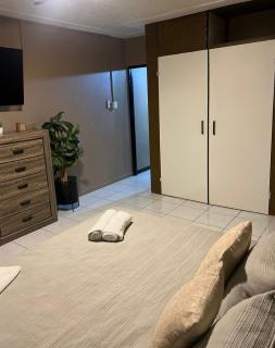 The Luxe Studio - 1