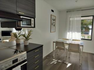 Spacious Apartment for 4 with Sauna - 0