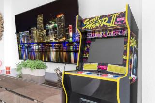 Urban 2 Bed Oasis Near NMB With Free Parking - 1