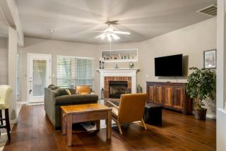 Jenks Oasis-5BR Near Tulsa and Premium Outlets - 4