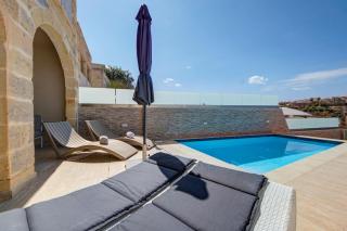 Oakville, Valley Views, Private Pool, BBQ, Games Room by Haven & Keys Malta - 9
