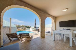 Oakville, Valley Views, Private Pool, BBQ, Games Room by Haven & Keys Malta - 6