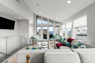 Serendipity Beach Retreat Penthouse and Yoga - 1