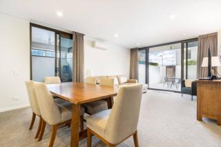 Inviting 2BR by Lake Burley Griffin and Shops - Hosted by Canstay - 2