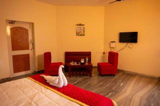 Redwoods Hotels and Resorts - 2